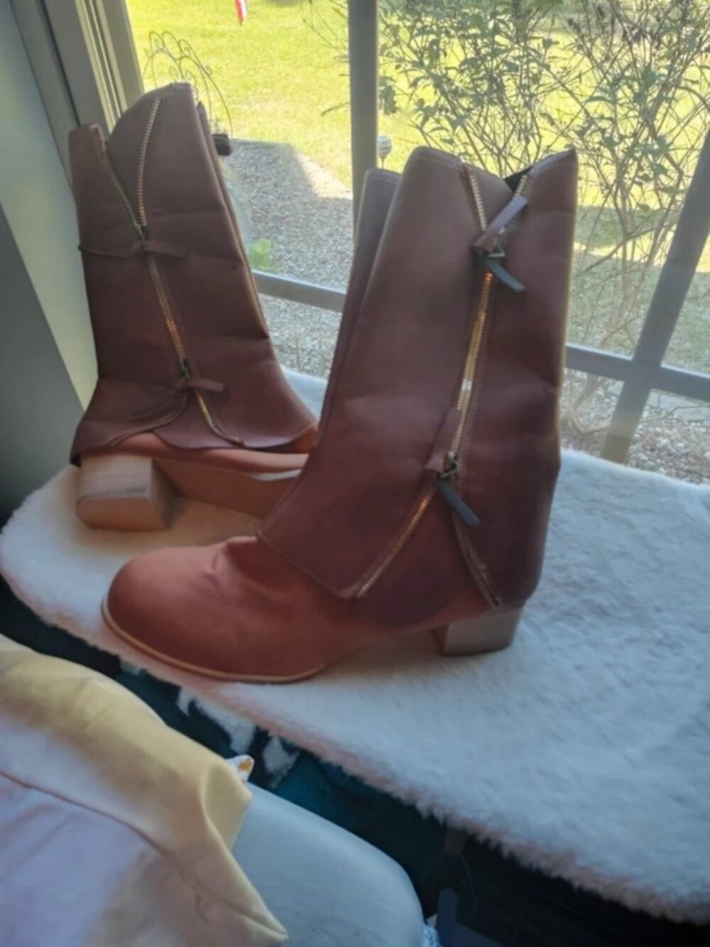 Brand new women cowboy boots